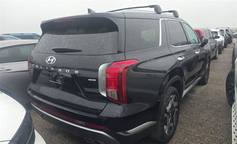 Used 2025 Hyundai Palisade Limited AWD/4WD image 4
