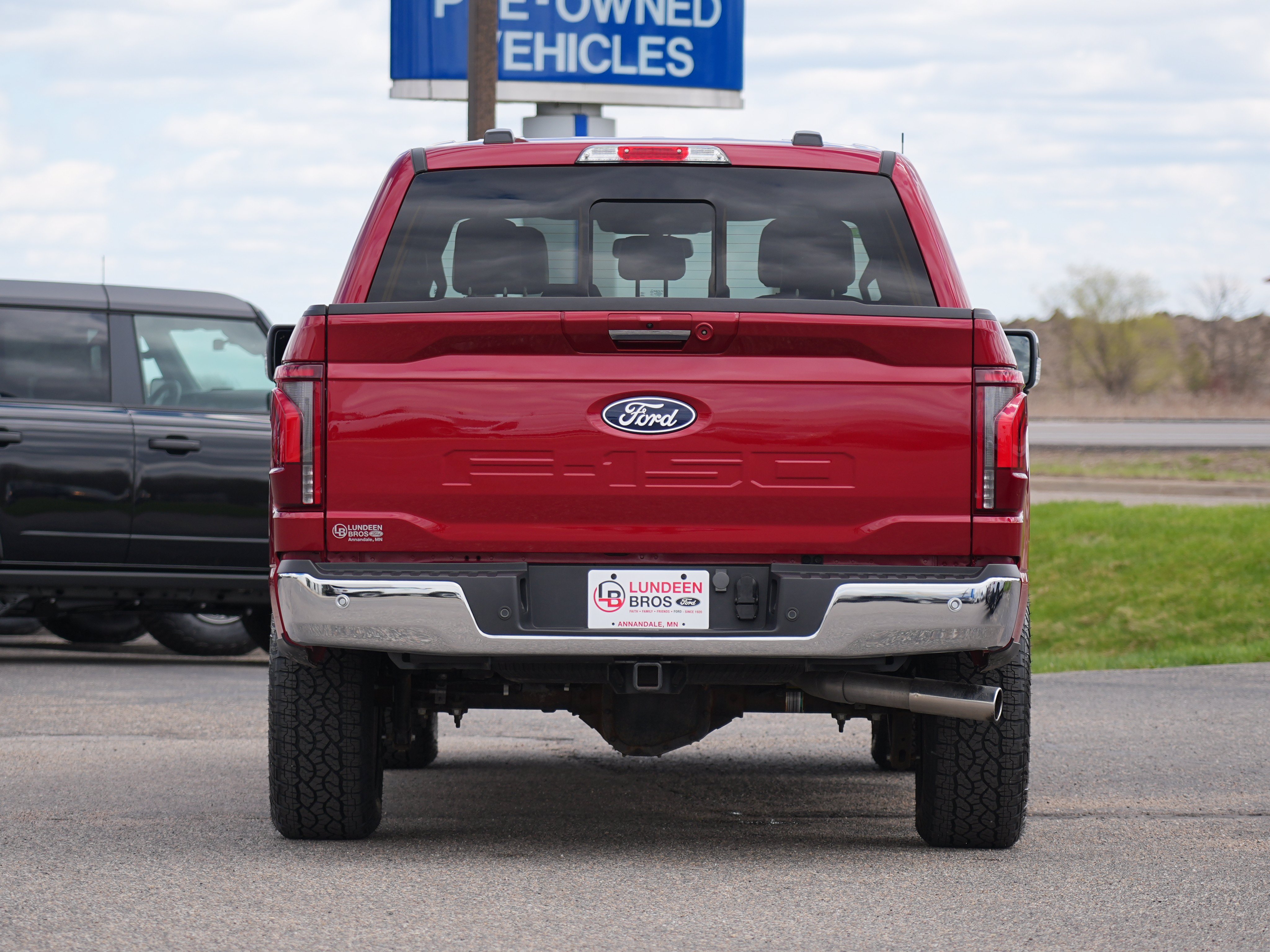 Used 2024 Ford F150 Lariat w/ Equipment Group 502A High AWD/4WD image 4