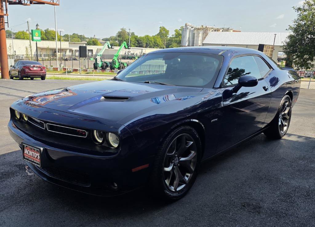 Used 2015 Dodge Challenger R/T Plus RWD image 5