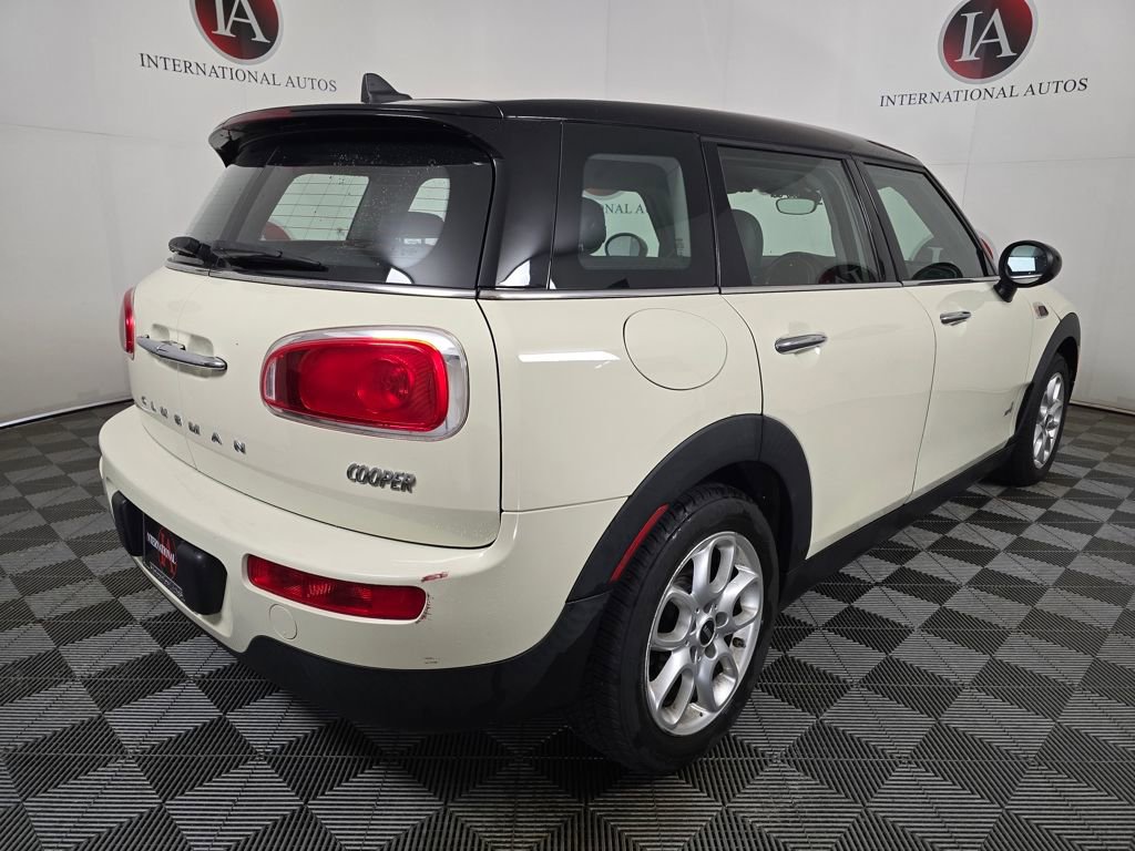 Used 2017 MINI Cooper Clubman ALL4 AWD/4WD image 4