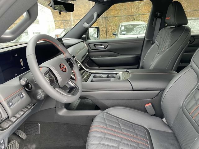 New 2025 Nissan Armada PRO-4X AWD/4WD image 18
