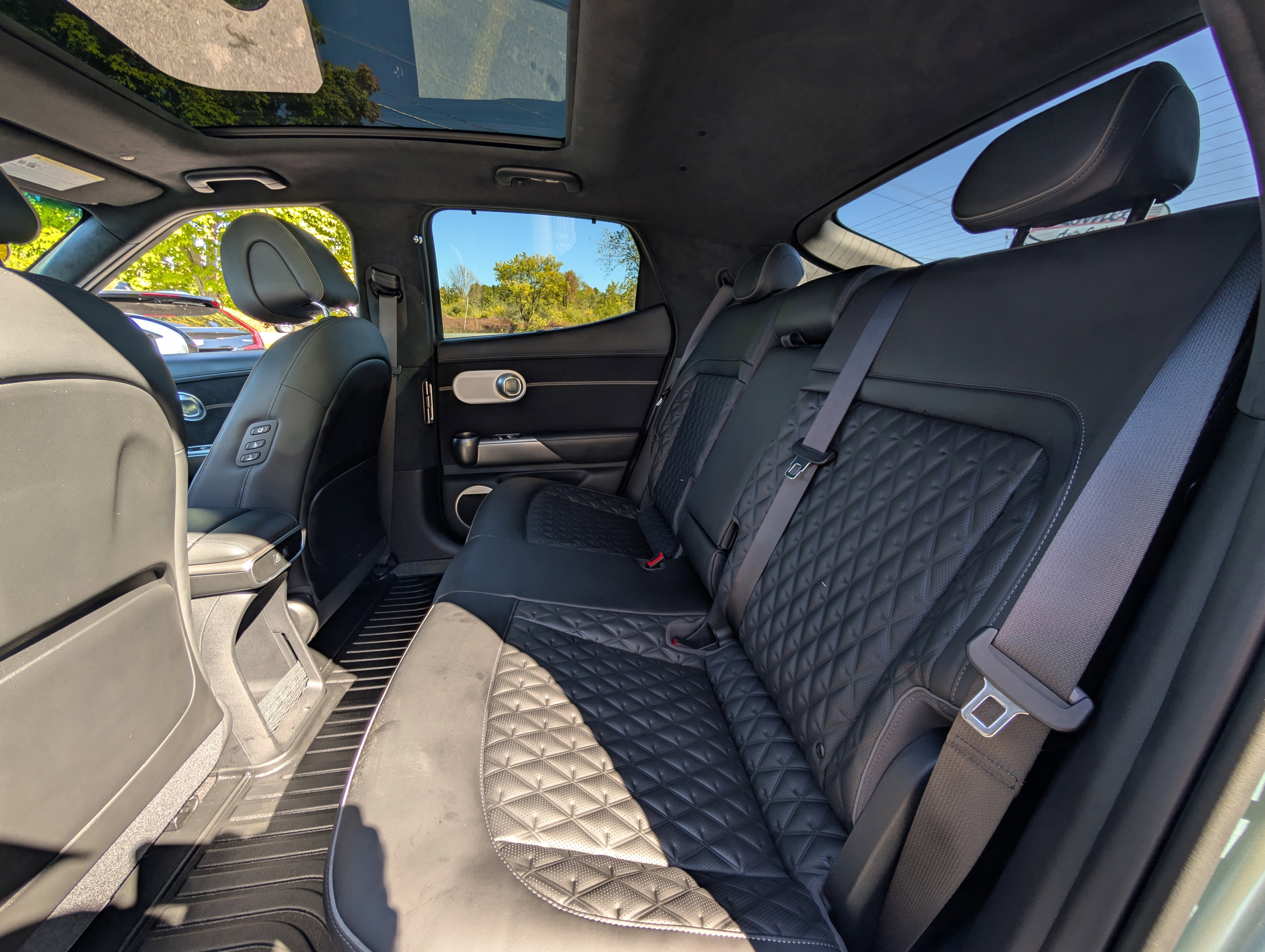 Used 2023 Genesis GV60 Performance image 55