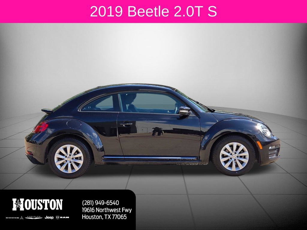 Used 2019 Volkswagen Beetle 2.0T S FWD image 2