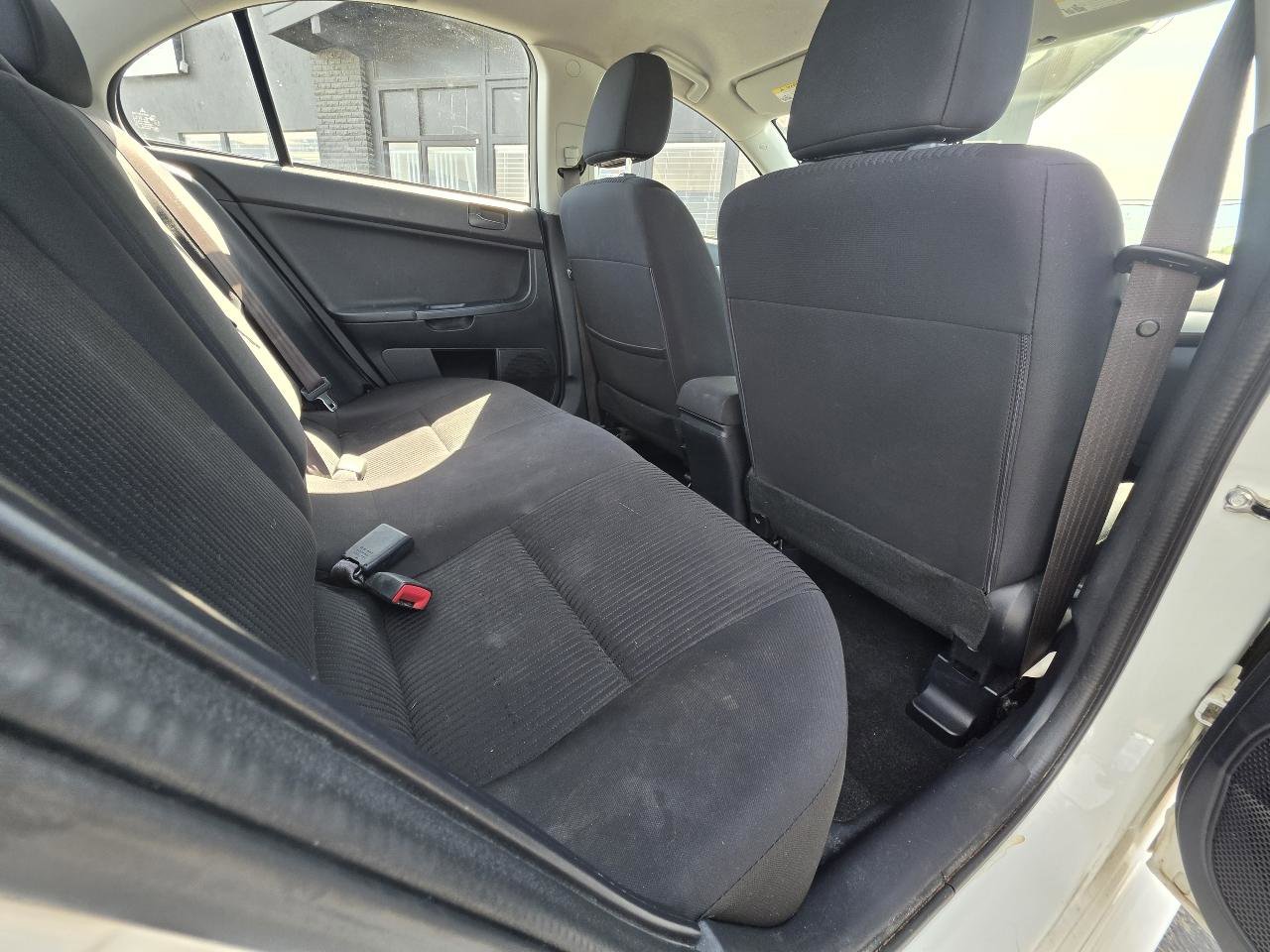 Used 2015 Mitsubishi Lancer ES FWD image 38