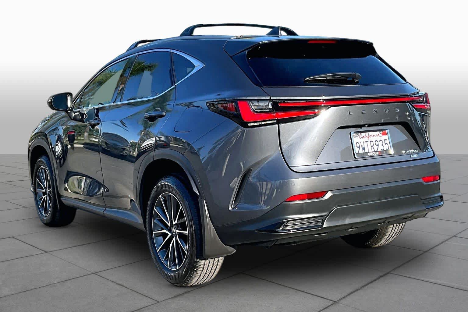 Certified 2026 Lexus NX 350 AWD w/ Accessory Package (2T) image 11