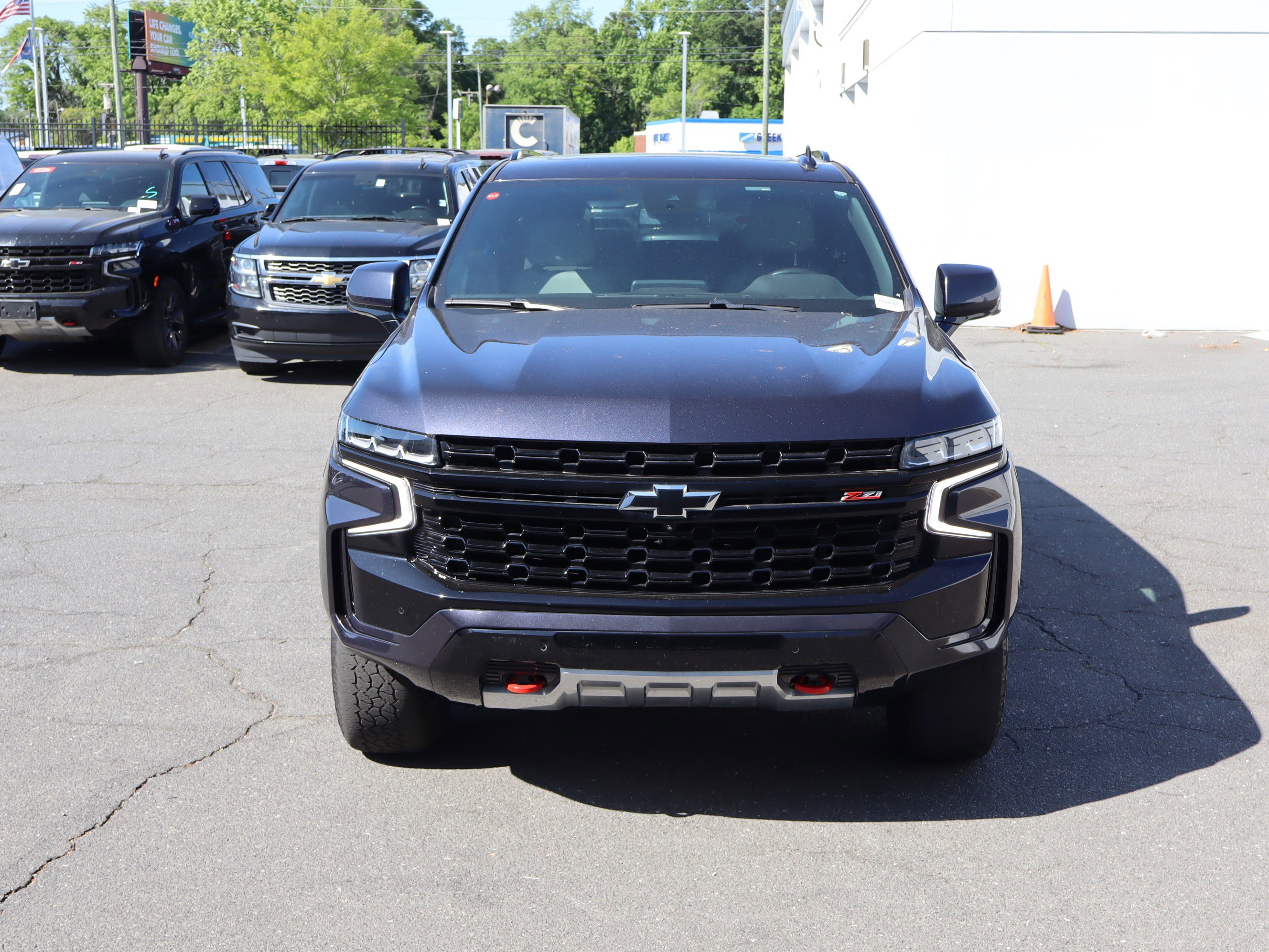 Used 2023 Chevrolet Tahoe Z71 w/ Luxury Package image 15