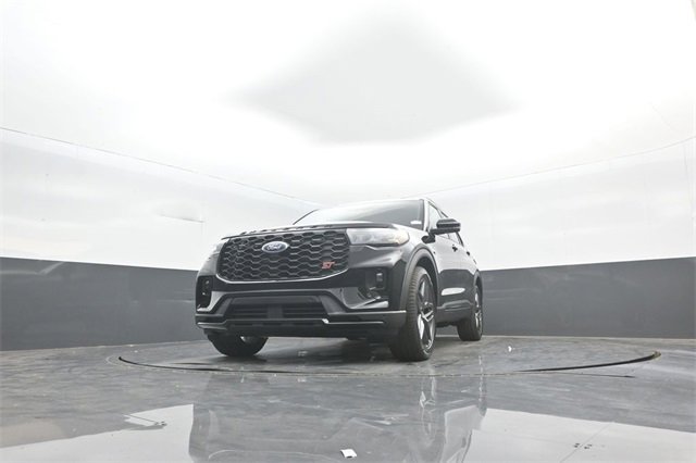 New 2026 Ford Explorer ST w/ Sun And Sound Package image 28
