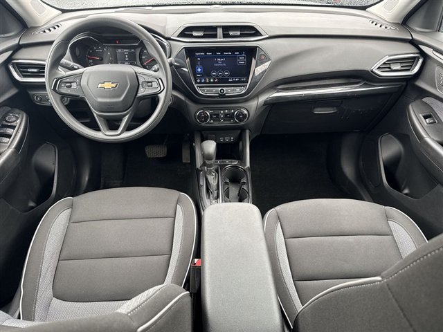 Certified 2023 Chevrolet TrailBlazer LT w/ Convenience Package FWD image 10