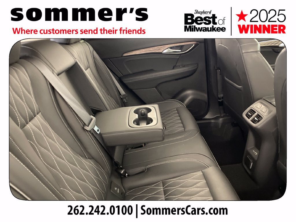 Used 2022 Buick Envision Avenir w/ Technology Package II AWD/4WD image 27