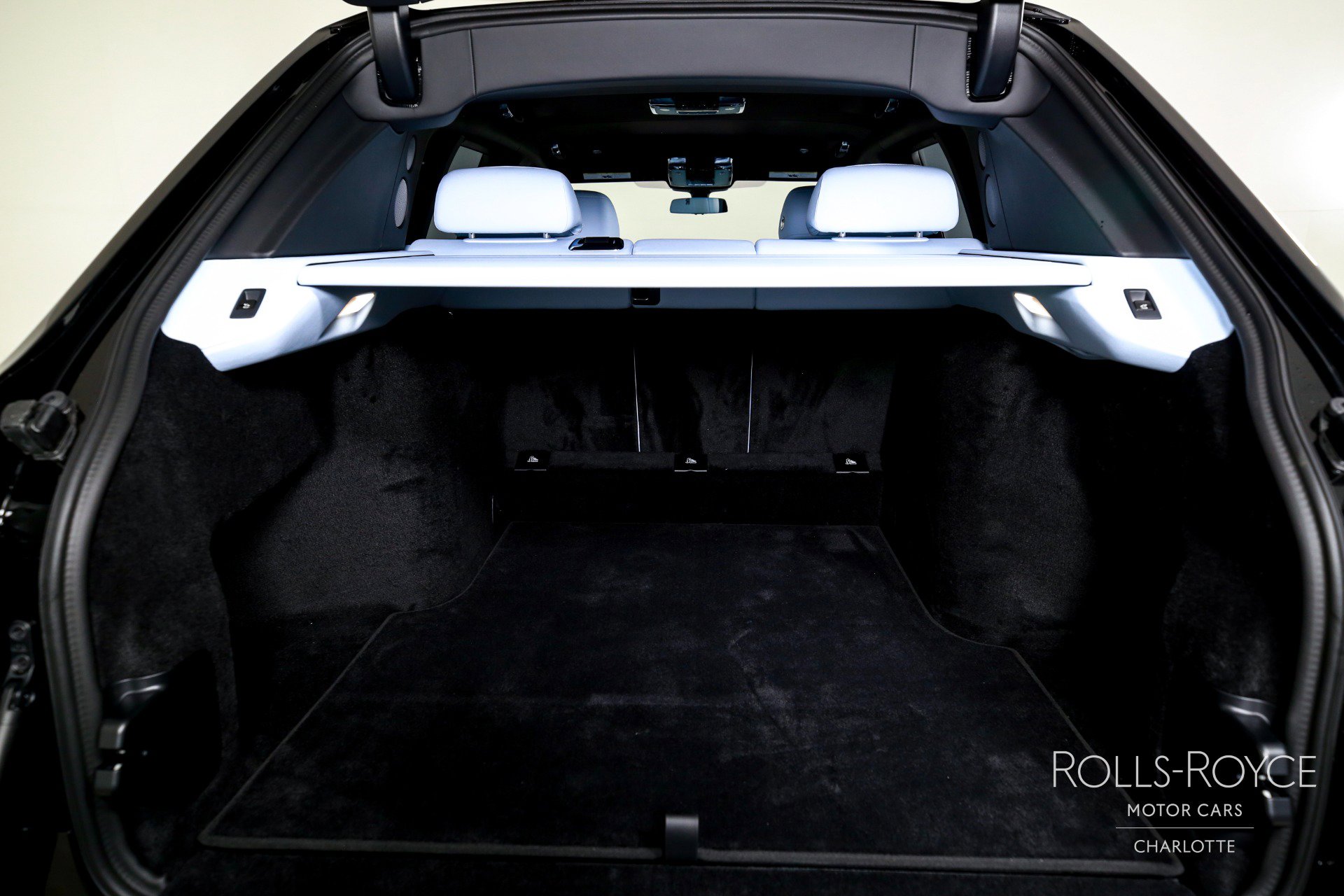 New 2026 Rolls-Royce Cullinan AWD/4WD image 25