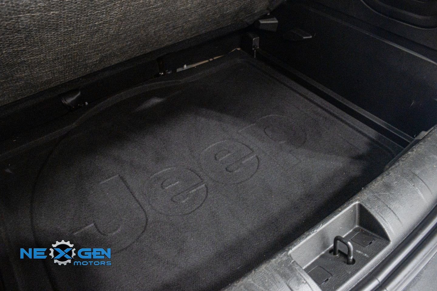 Used 2022 Jeep Renegade Latitude w/ Convenience Group image 52