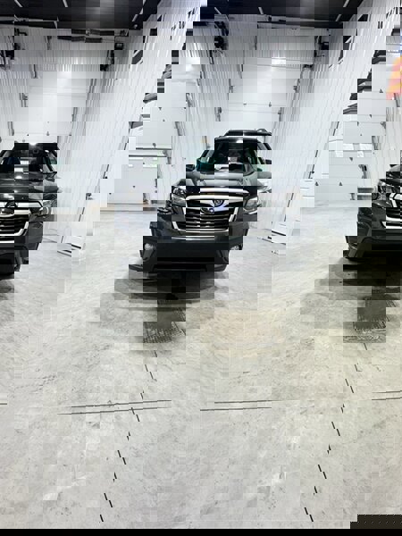 Used 2020 Subaru Forester Premium image 3