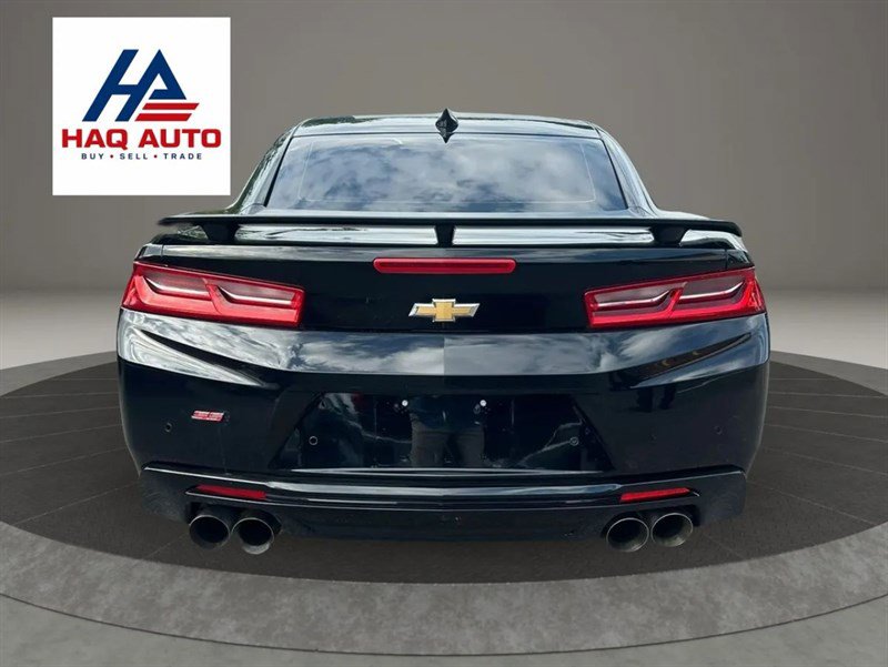 Used 2017 Chevrolet Camaro SS RWD image 6