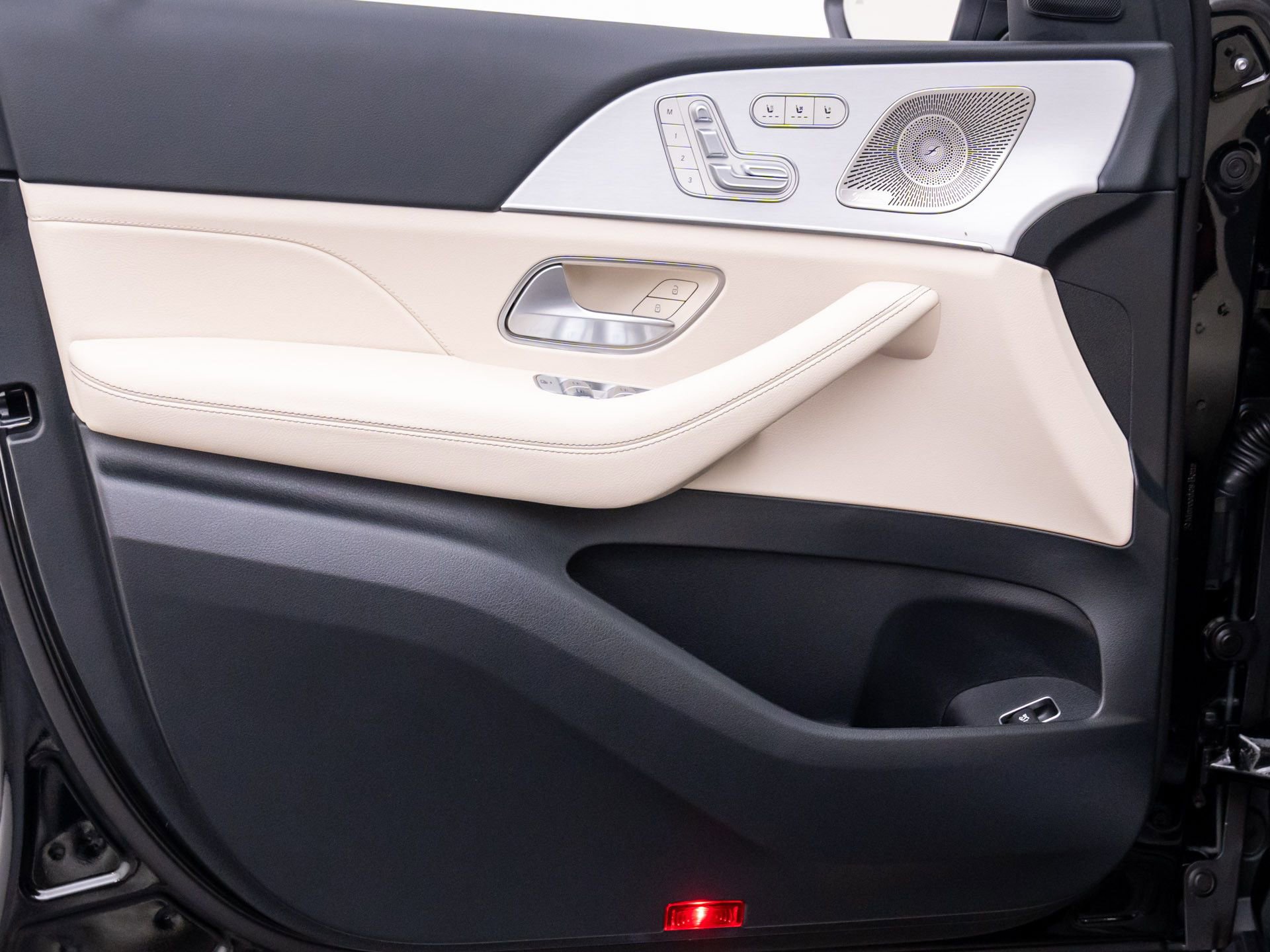 New 2026 Mercedes-Benz GLE 350 4MATIC image 14