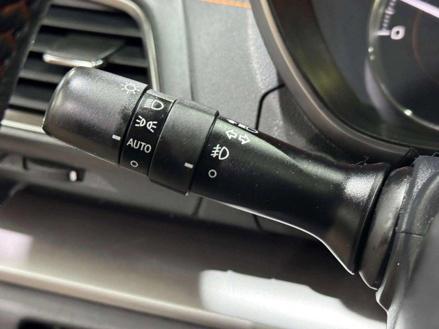 Used 2019 Subaru Crosstrek 2.0i Limited w/ Moonroof Package w/Navigation image 37