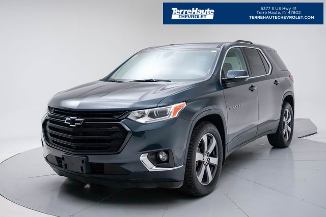 Used 2018 Chevrolet Traverse LT w/ LPO, Black Accent Package image 1