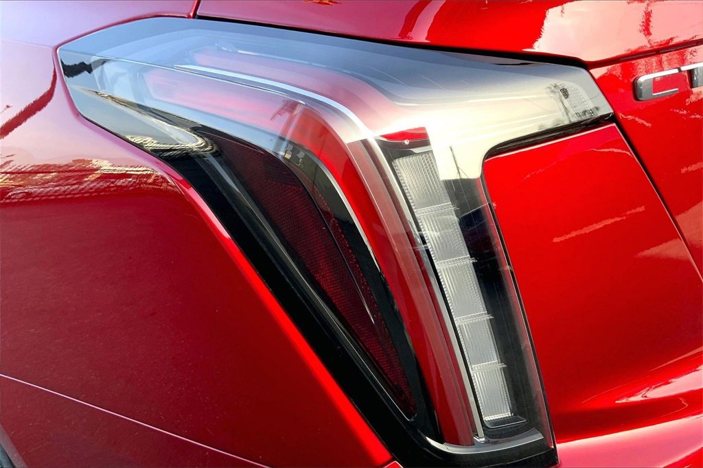 Used 2025 Cadillac CT5 Sport image 27