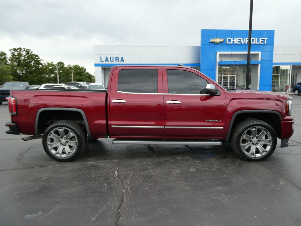 Used 2017 GMC Sierra 1500 Denali w/ Denali Ultimate Package AWD/4WD image 4