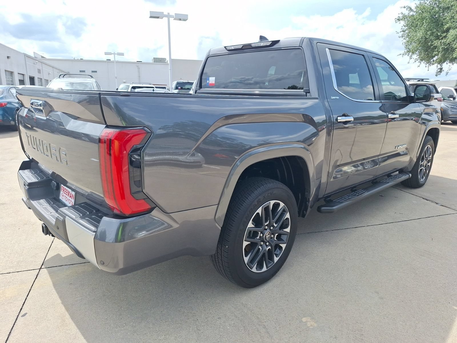 Used 2026 Toyota Tundra Limited w/ Power Package AWD/4WD image 6