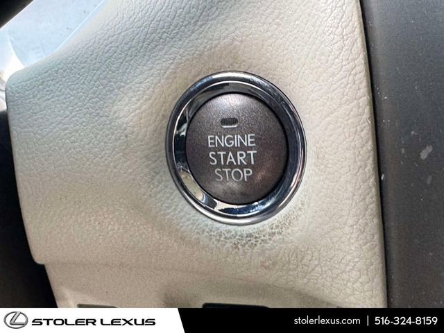 Used 2017 Lexus GX 460 Premium w/ Premium Package image 38