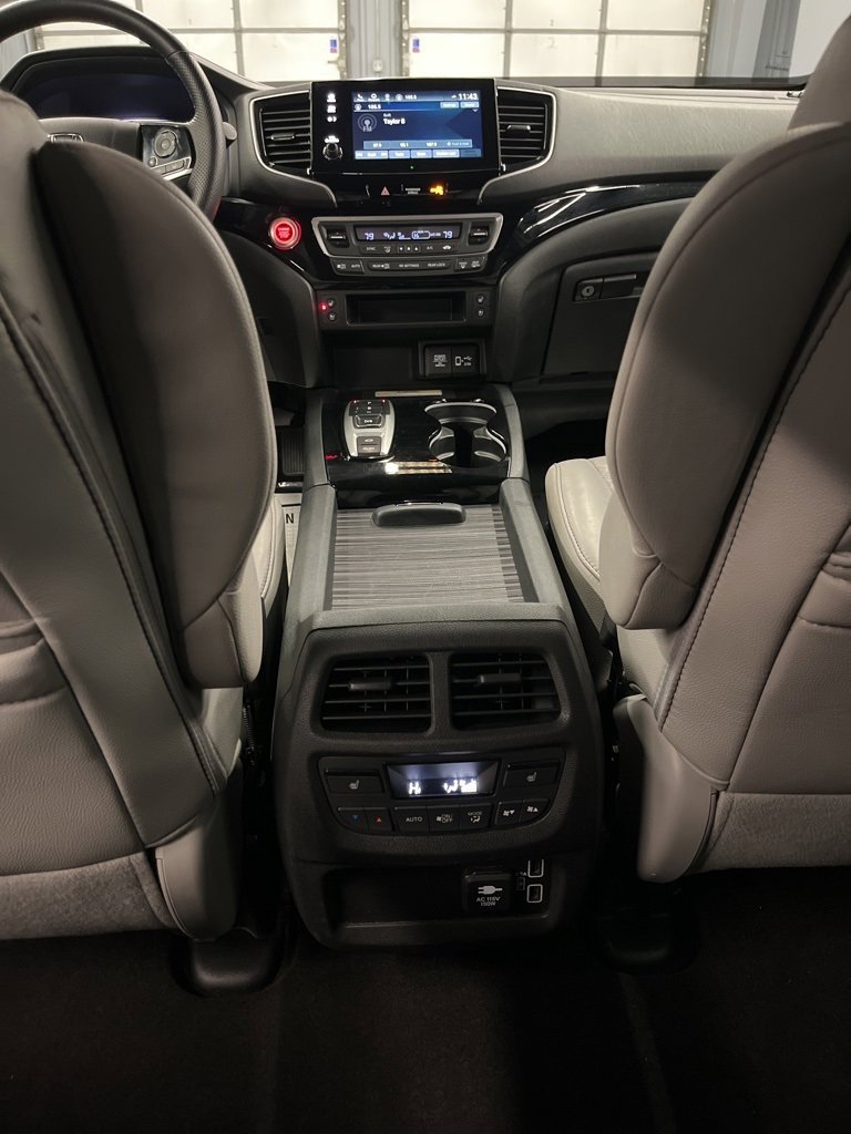Used 2023 Honda Passport Elite image 30