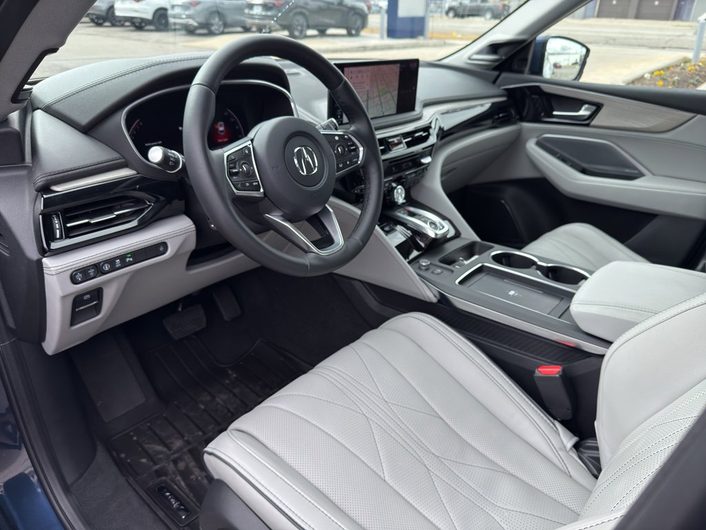 Used 2026 Acura MDX SH-AWD w/ Advance Package image 13