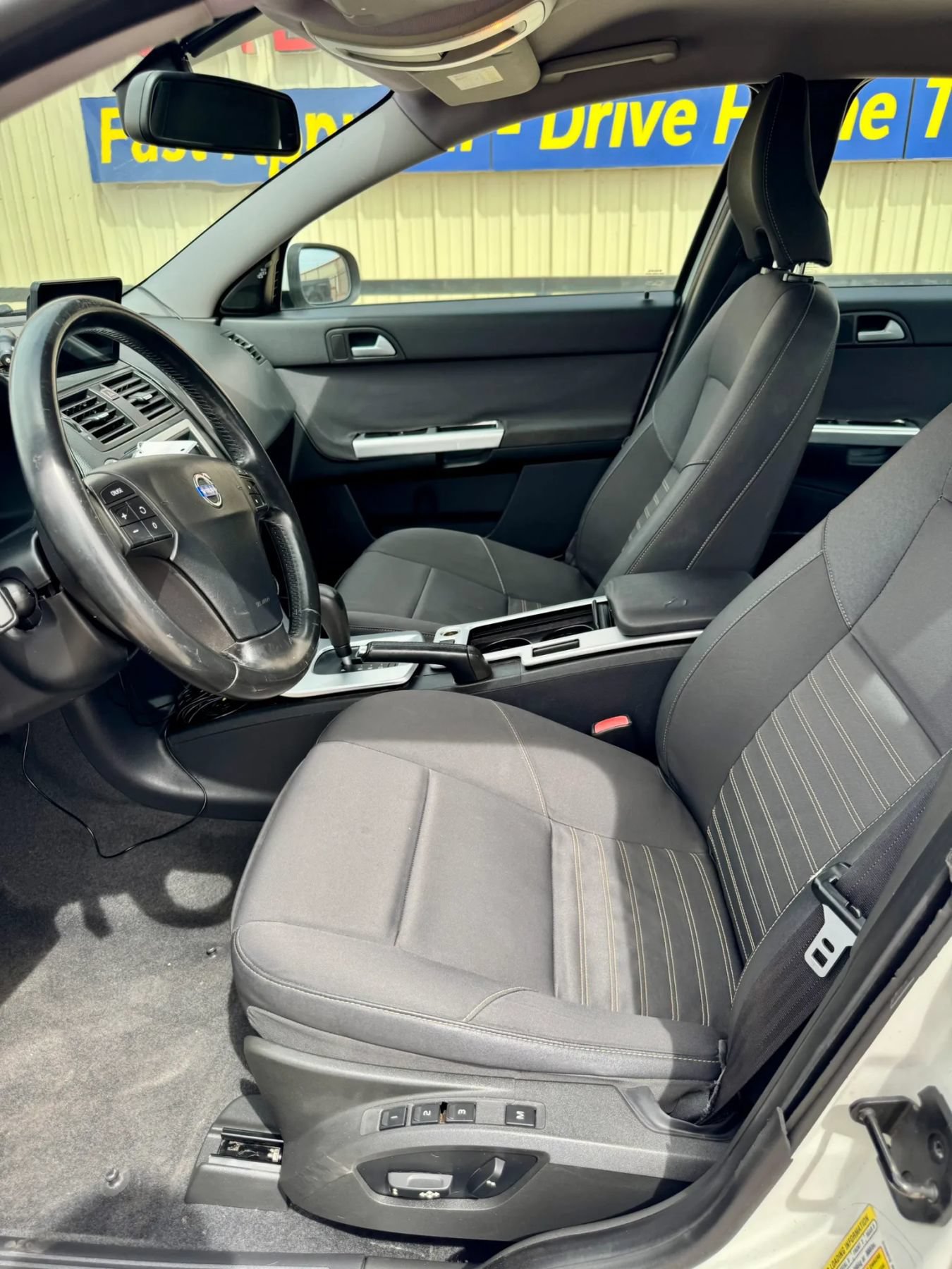 Used 2011 Volvo S40 T5 FWD image 9