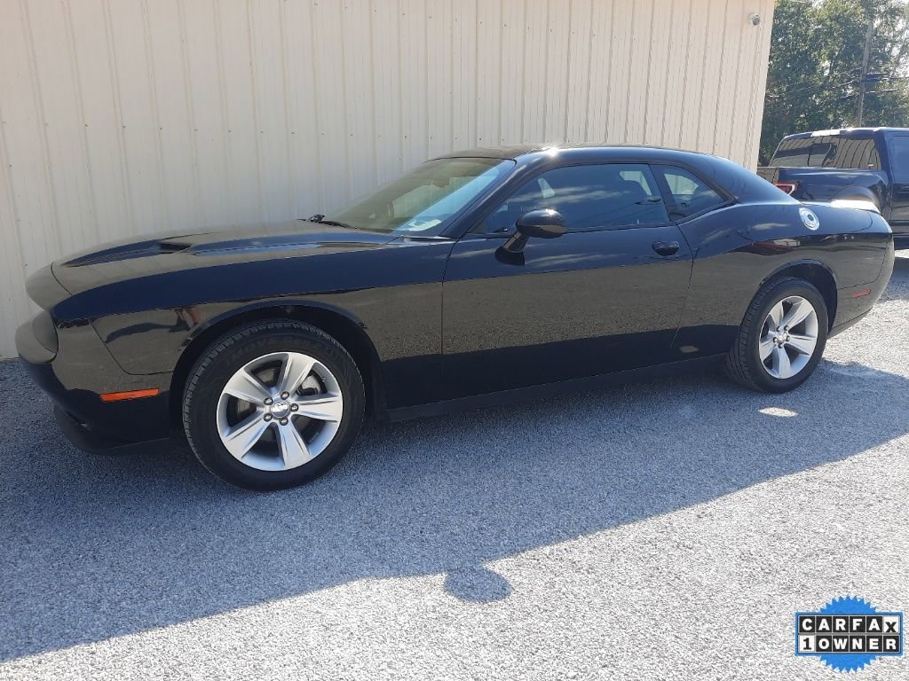 Used 2023 Dodge Challenger SXT image 14
