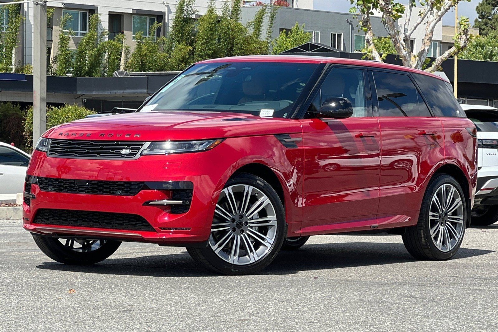 New 2026 Land Rover Range Rover Sport Dynamic SE AWD/4WD image 1