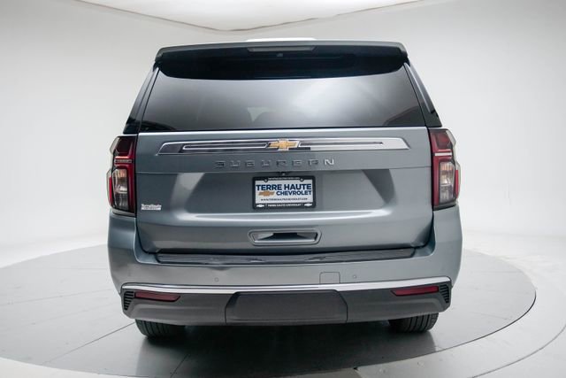 Used 2024 Chevrolet Suburban LT image 5