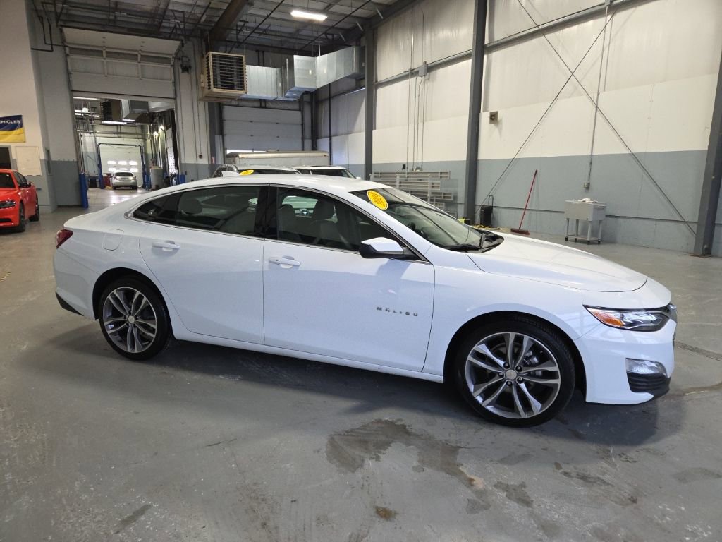 Used 2024 Chevrolet Malibu LT image 5