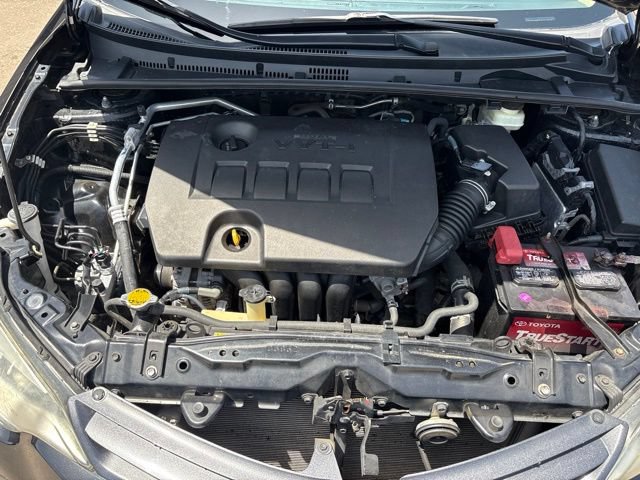Used 2015 Toyota Corolla LE FWD image 10