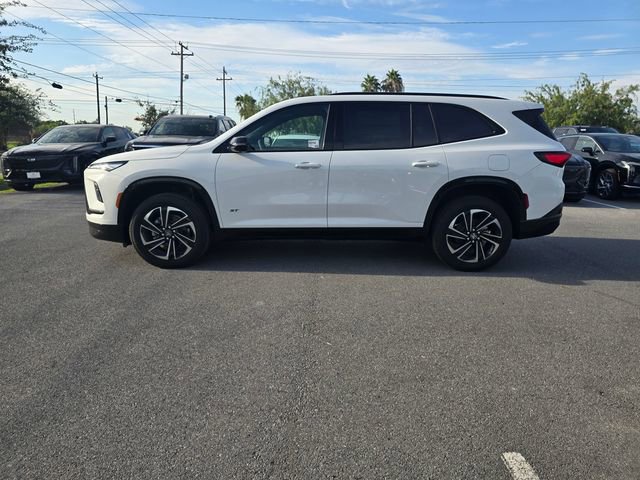 New 2026 Buick Enclave Sport Touring w/ LPO, Floor Liner Package image 8