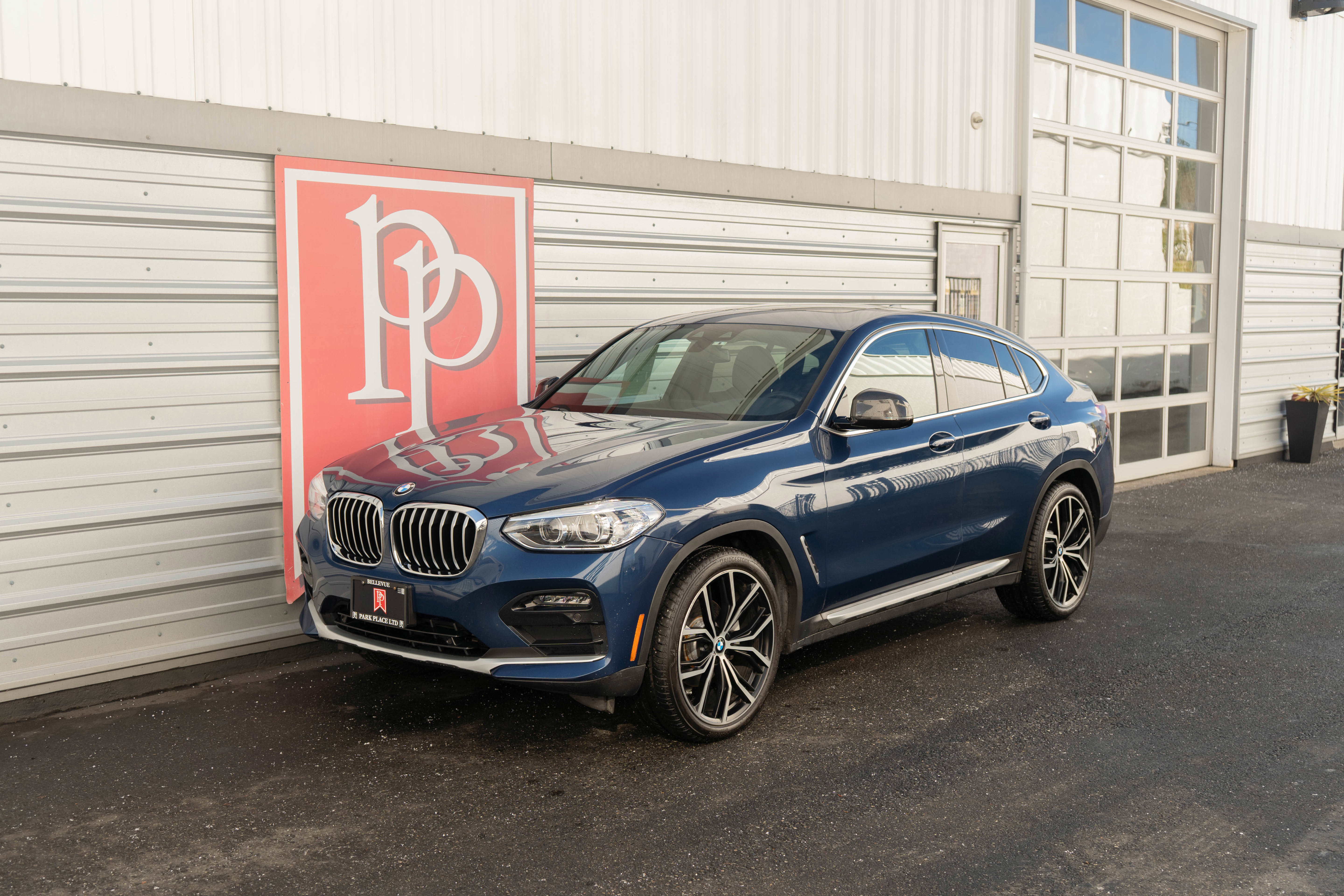 Used 2020 BMW X4 xDrive30i w/ Convenience Package image 39