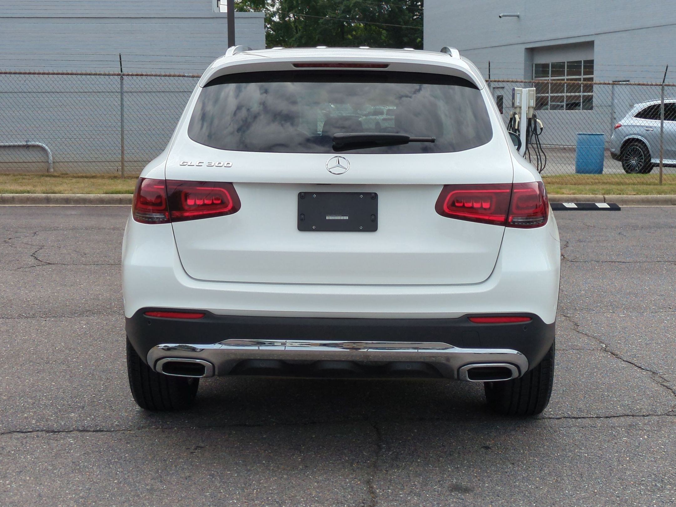 Certified 2022 Mercedes-Benz GLC 300 image 4