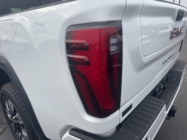 Used 2024 GMC Sierra 2500 Denali w/ Denali Reserve Package image 23