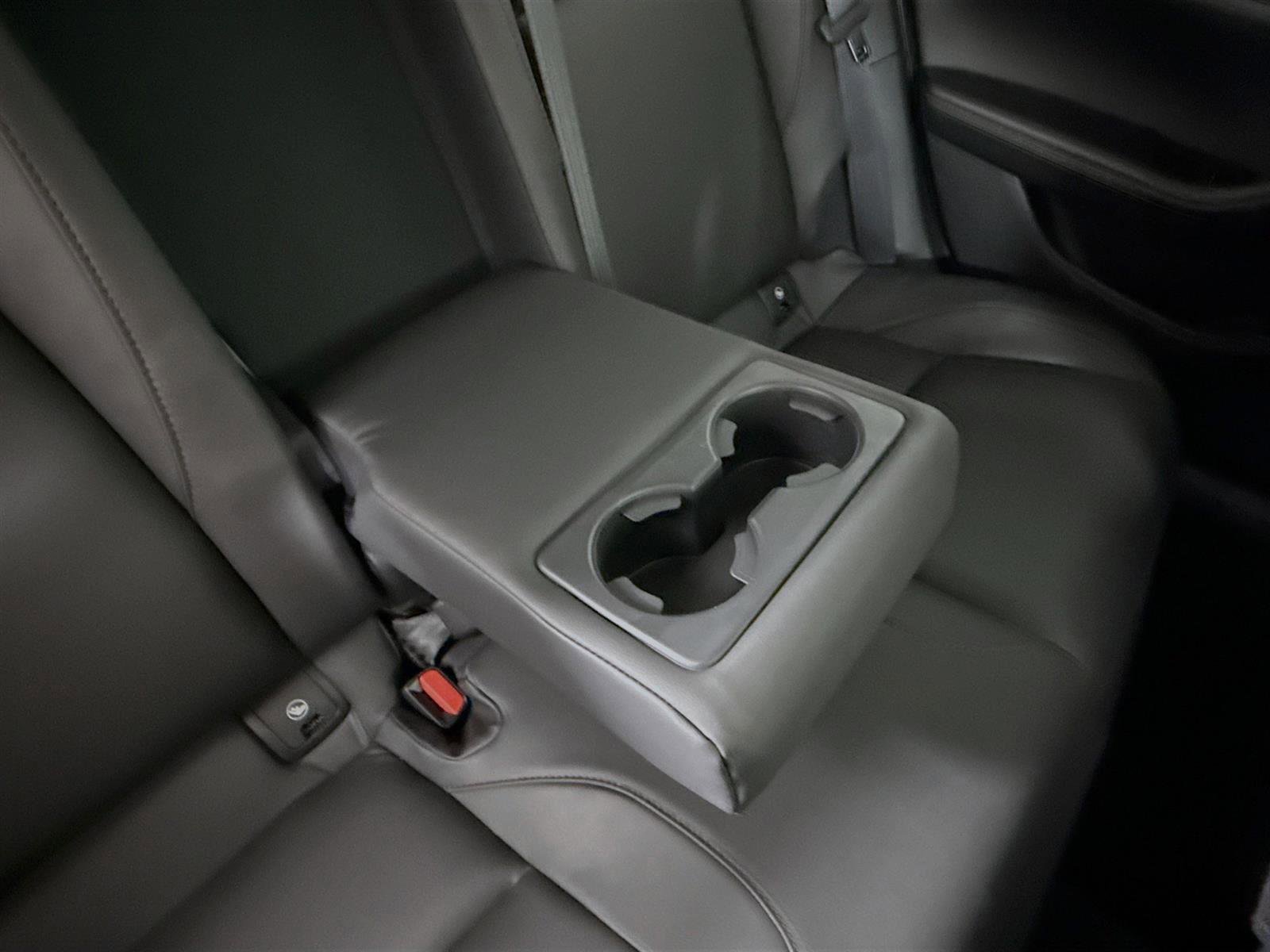 New 2025 MAZDA MAZDA3 s image 38