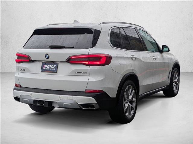 Used 2022 BMW X5 xDrive40i w/ Parking Assistance Package image 5