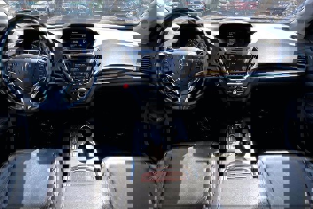 Used 2020 Acura MDX SH-AWD image 15