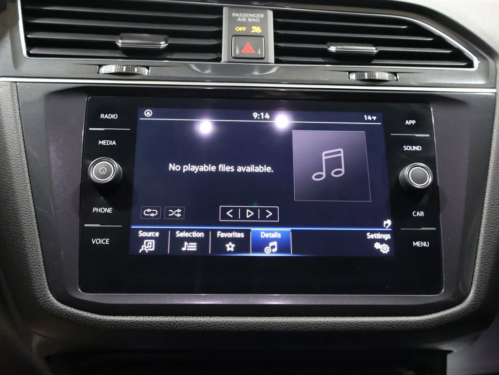 Used 2022 Volkswagen Tiguan SE image 26