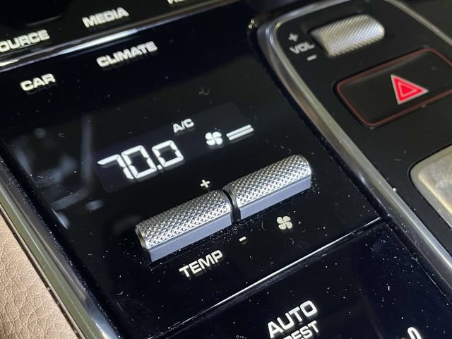 Certified 2021 Porsche Panamera 4 AWD/4WD image 40