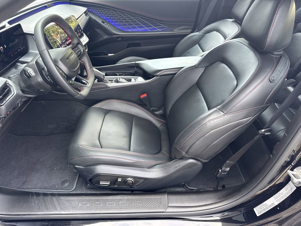 Used 2024 Dodge Charger R/T w/ Plus Group image 12