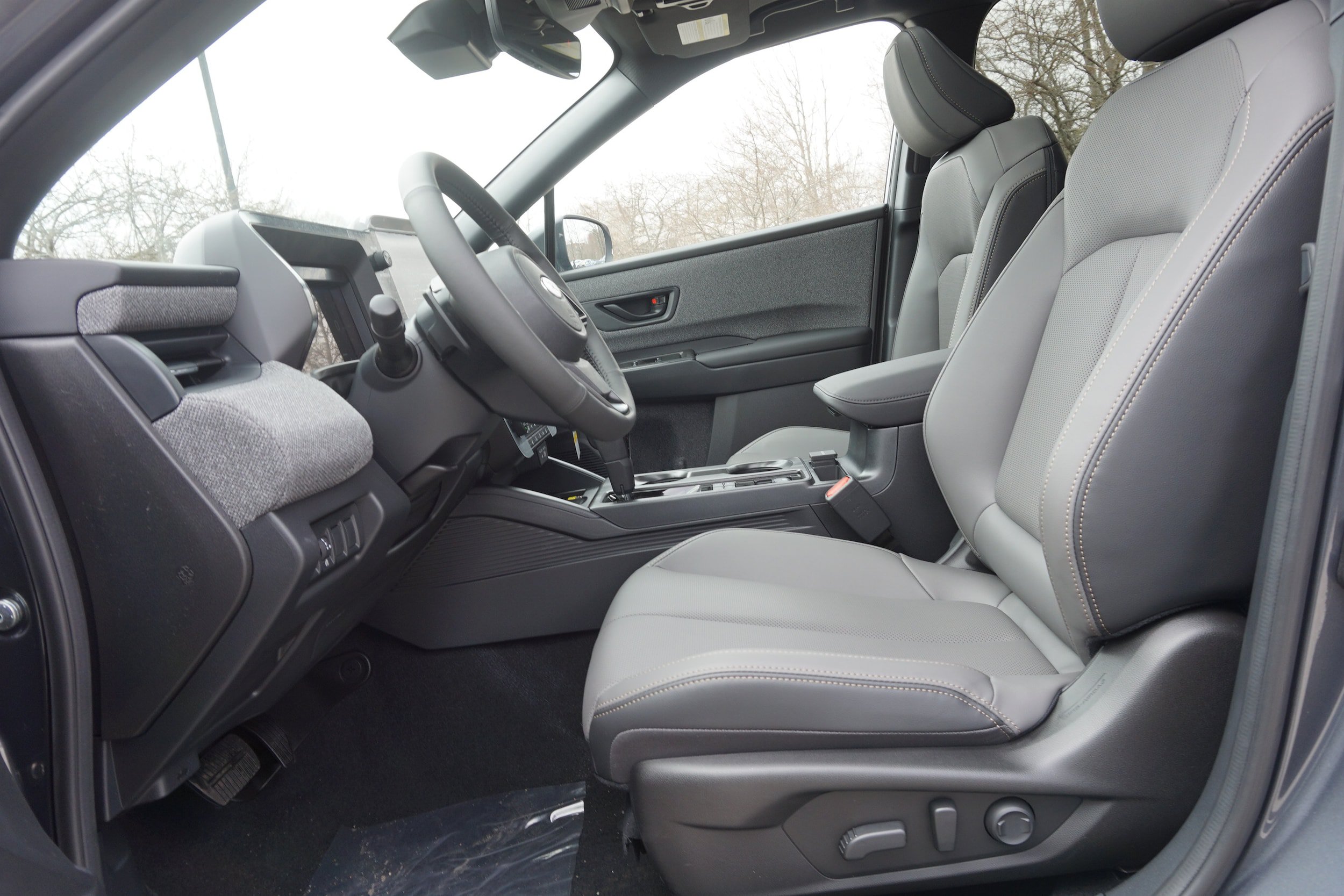 New 2026 Subaru Outback Limited XT AWD/4WD image 8