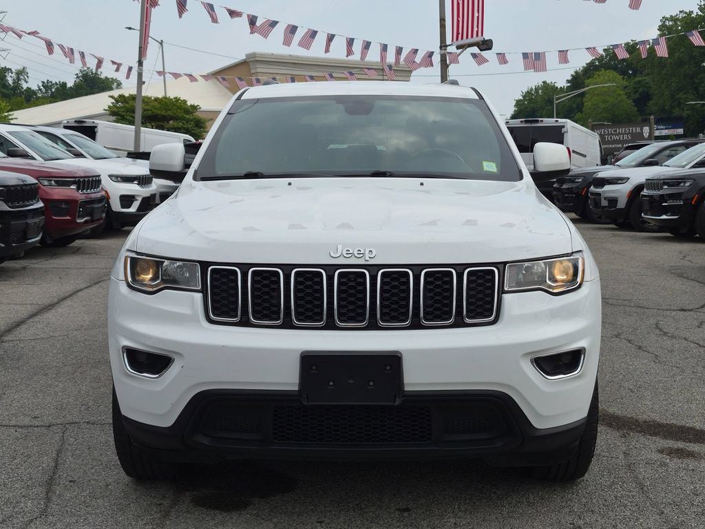 Used 2020 Jeep Grand Cherokee Laredo AWD/4WD image 3