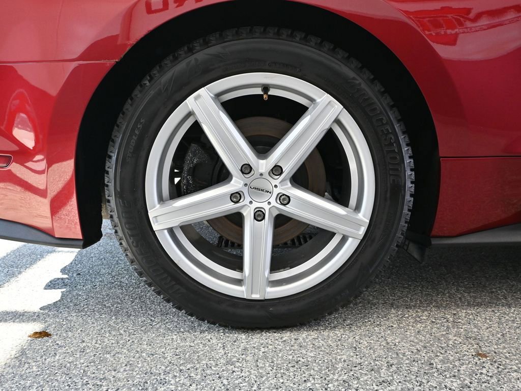 Used 2015 Ford Mustang Premium RWD image 16