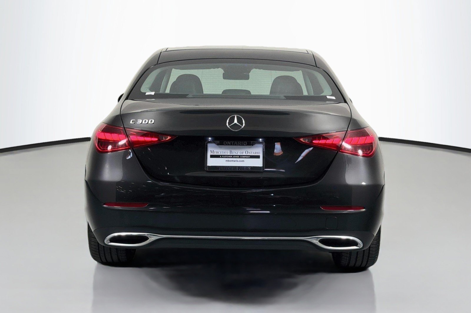 Used 2022 Mercedes-Benz C 300 Sedan image 4