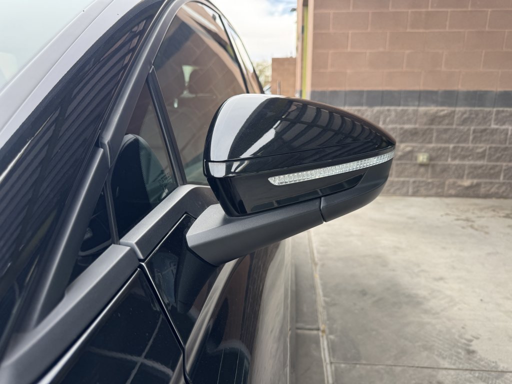 Used 2022 Audi Q4 e-tron Premium Plus w/ Premium Plus image 12