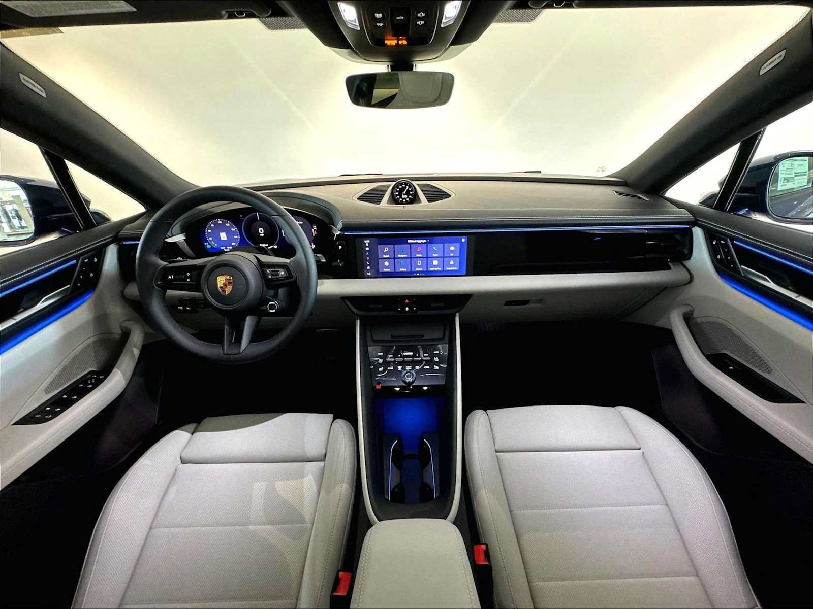 New 2026 Porsche Macan 4 Electric AWD/4WD image 14