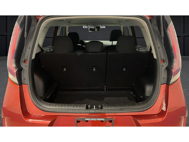 Used 2023 Kia Soul LX FWD image 17