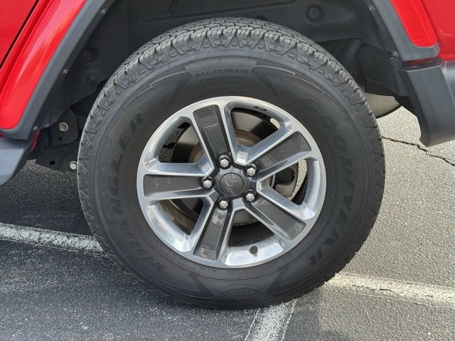 Used 2019 Jeep Wrangler Unlimited Sahara image 30
